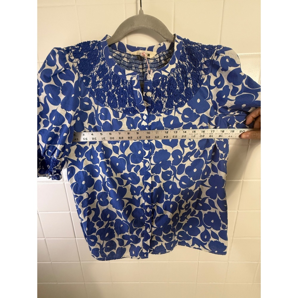 Boden Blue White Floral Smocked Yoke Button Front Cotton Blouse US 6 T1898 - Picture 5 of 7